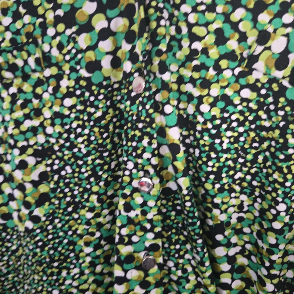 🌿 Notations Green Abstract Print Button Front Bl… - image 3